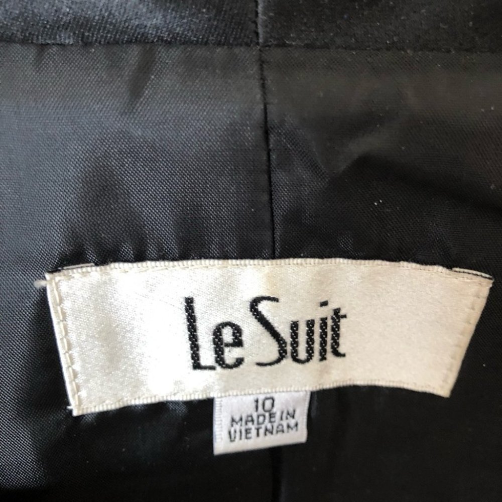 Le Suit Black Tuxedo Blazer and Pants Set - Picture 7 of 15